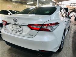 تۆیۆتا کامری